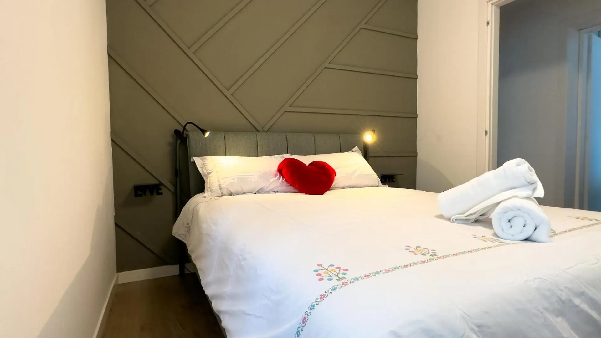 Venezia-Mestre Design Apartment Bros#1  Местре